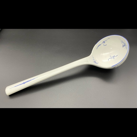 Villeroy & Boch Ceramic White & Blue Flower Ladle - Picture 4 of 13